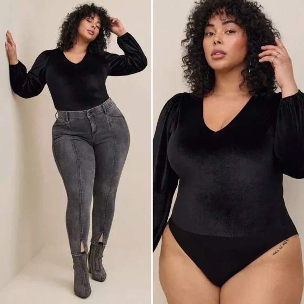 Torrid Black Velvet V-Neck Puff Sleeve Bodysuit Plus Size 1 (1X ) Witchy